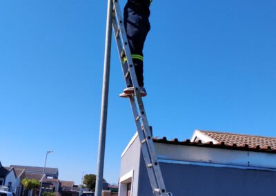 Security camera mounted on a building by Smart Sat Security (5)